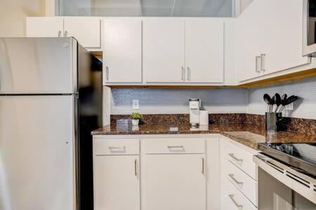 Cozysuites - 2Br With Direct Skybridge Access #1 Indianapolis Dış mekan fotoğraf
